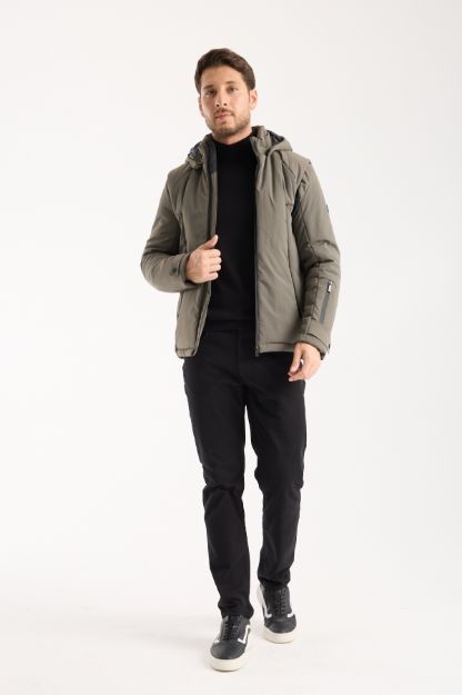 4844 Model Mont resmi